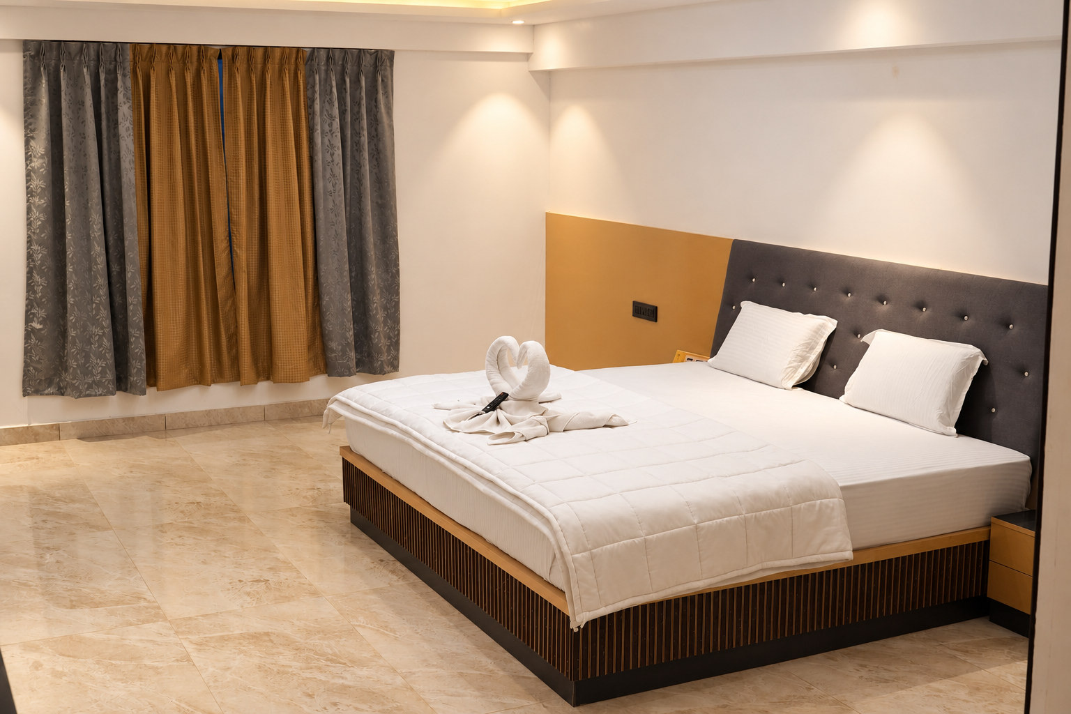 Suite Room at Sekaran Residency, Perumbakkam